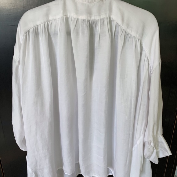 Oversized Blouse - Picture 2 of 2